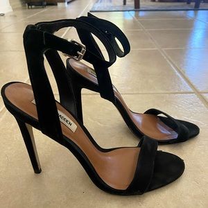 Steve Madden back high heels